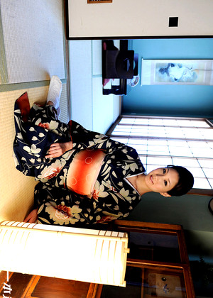 Mikuni Maisaki 舞咲みくに無料エロ画像