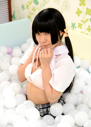 Japanese Ichigo Aoi Chain Massage Mp4 jpg 9