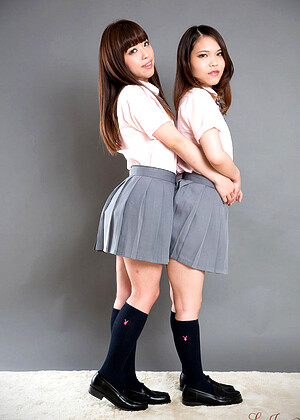 Legsjapan Momo Momoi Ena Nishino Slipping Vixvids Copafeel jpg 1