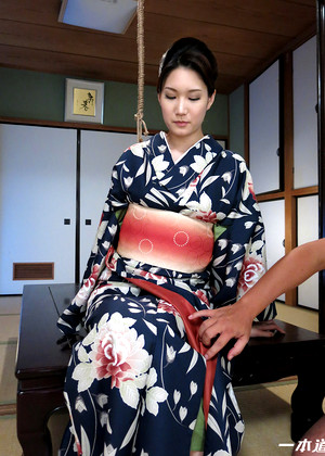 Mikuni Maisaki 舞咲みくにギャラリーエロ画像
