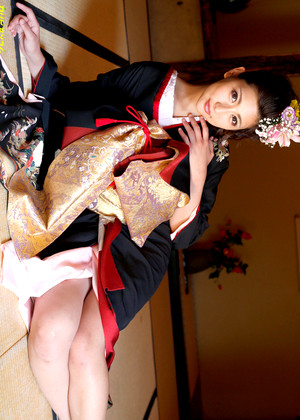 Yuna Shiratori 白鳥ゆなエッチなエロ画像