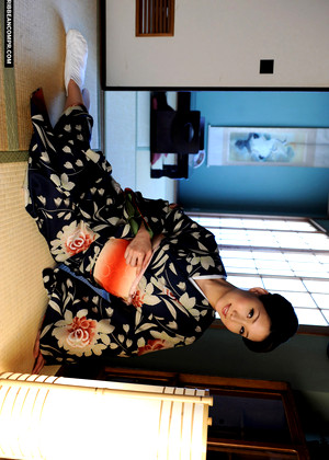 Mikuni Maisaki 舞咲みくに無料エロ画像