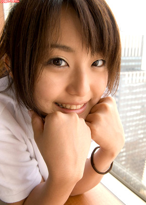 Chiharu Nakasaki 仲咲千春