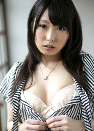 Japanese Chika Arimura Pete Newed Photes jpg 1