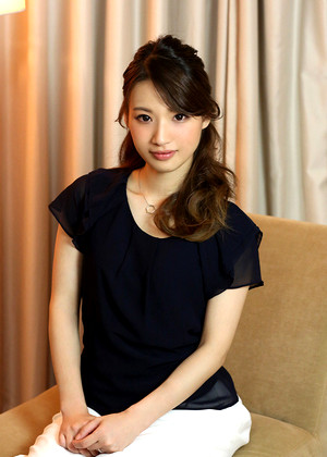 Chika Hoshino