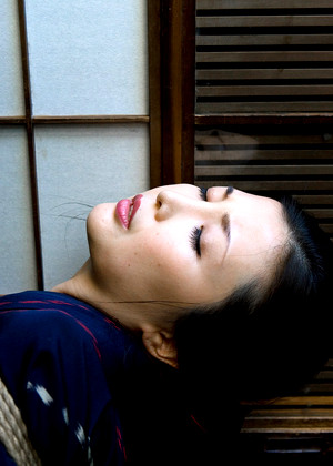 Japanese Chisa Kirishima Load Vedio Blazzer jpg 4