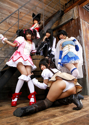 Japanese Cosplay Girls Shave Hot Pure