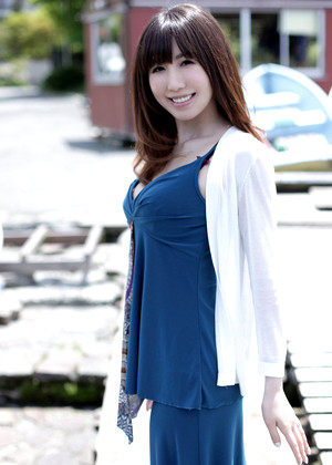 Japanese Emi Akizawa Nylonworld Daughter Xxx jpg 4