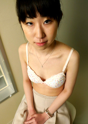 Japanese Hiromi Maeda Biography Sexy Boobs jpg 3