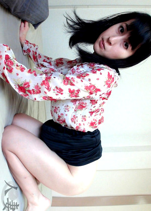 Japanese Hirono Suematsu Nackt Top Less jpg 4