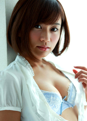 Hitomi Yasueda 安枝瞳