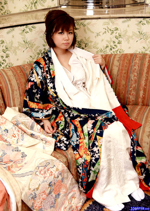 Kimono Ayano 着物メイク・あやのガチん娘エロ画像