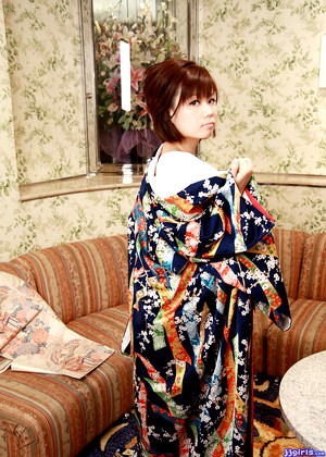 Kimono Ayano 着物メイク・あやのエッチなエロ画像