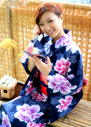 Kimono Chizuru 着物メイク・ひずるギャラリーエロ画像