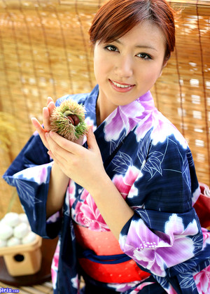 Kimono Chizuru 着物メイク・ひずるガチん娘エロ画像