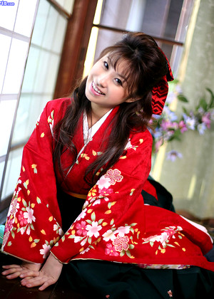 Japanese Kimono Momoko Ghirl Chest Pain