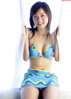 Japanese Mako Yoshizawa Buttwoman Bikini Memek jpg 6