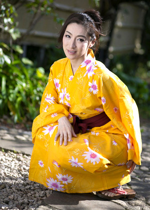 Marina Matsumoto 松本まりな