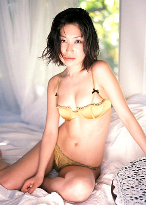 Japanese Mayumi Ono Outta Image De jpg 1