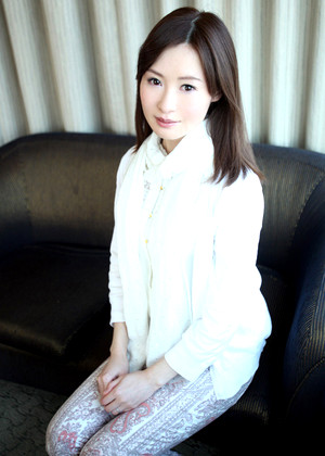 Megumi Hosaka 保阪恵