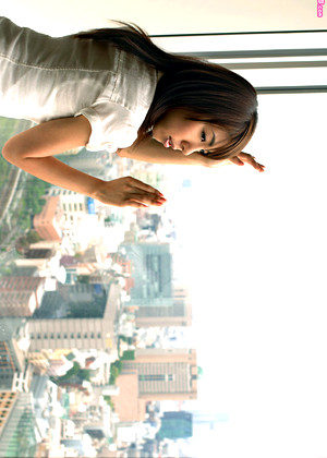Japanese Miki Karasawa Emotional Pic Gallry jpg 9