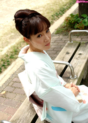 Miwako Nishiyama 西山美和子