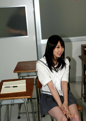 Japanese Miyu Arimori Professeur Playing Navaporn