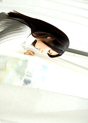 Japanese Natsuki Kisaragi Blows Javseen Hot Legs jpg 1