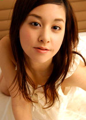 Japanese Nina Koizumi Over Gambar Amerika