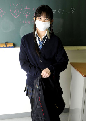 Orihime Akie 織姫あきえの制服素人エロ画像