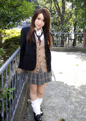 Orihime Shizuku 織姫しずくの制服無料エロ画像