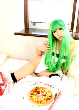 Pizza Ni Muchuu Na Shinryoku No Majo ピザに夢中な新緑の魔女ポルノエロ画像