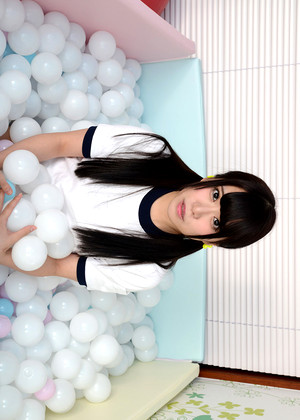 Rin Hatsumi 初美りん素人エロ画像
