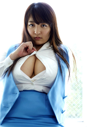 Japanese Saki Yanase Modek Sexy Boobs jpg 5