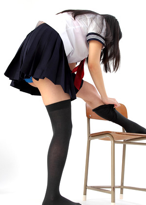 School Uniform セーラー服とニーハイアダルトエロ画像