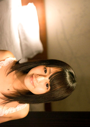 Japanese Scute Hitomi Hair Foto Model jpg 3