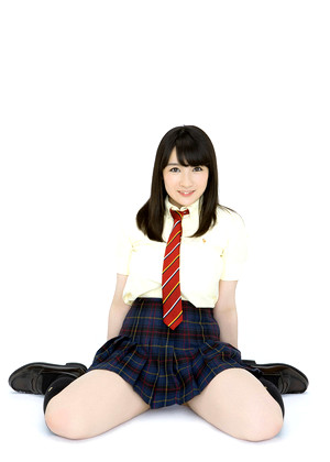 Japanese Shiori Konno Bebes Electric Chair jpg 6