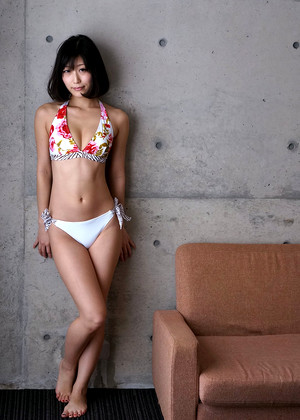 Japanese Shiori Yuzuki Superb Nude Hotlegs
