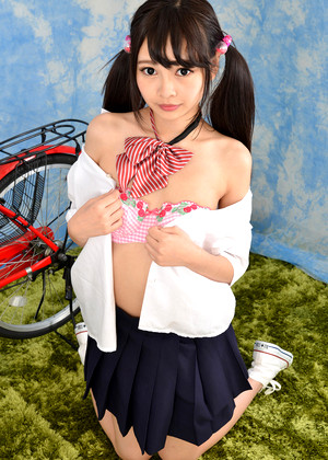 Shuri Atomi 跡美しゅり熟女エロ画像