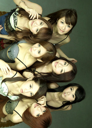Japanese Weather Girls Willa Dance Team jpg 11
