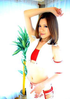 Japanese Yui Nagano Actiongirl Sexy Hustler