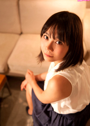 Japanese Yui Tsubaki Gifporn Schoolgirl Wearing