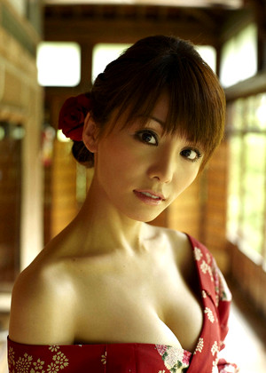 Japanese Yuki Morisaki Sexsese Silk Bikini jpg 1