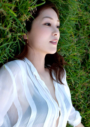 Japanese Yuko Fueki Slimxxxpics Aunty Pissing jpg 2