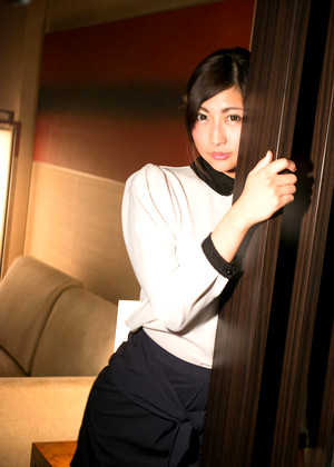 Yuna Shiratori 白鳥ゆな熟女エロ画像