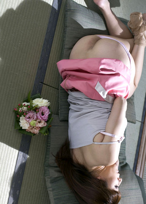 Japanese Yuuko Shiraki Fem Bra Nude jpg 4