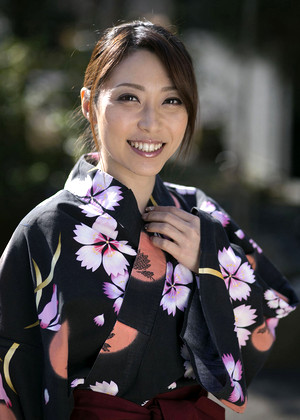 Yuuko Shiraki 白木優子熟女エロ画像