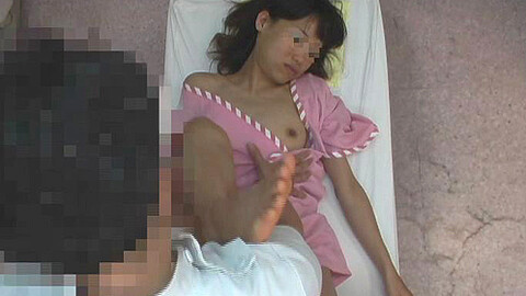 Patient Girl 患者無修正動画